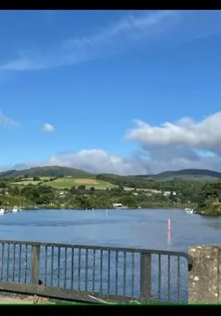 Ubytování v soukromí Clare Scarriff (Clare)